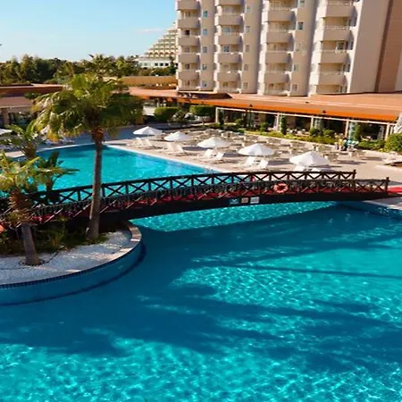 Grand Park Lara 4*
