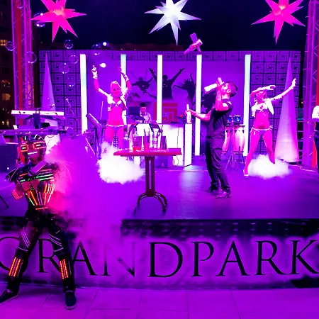 Grand Park Lara Szálloda Antalya