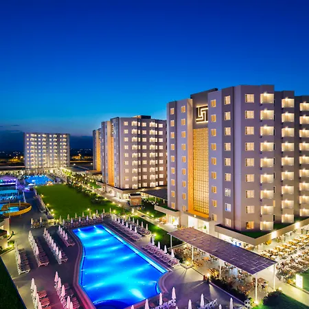 Grand Park Lara Szálloda 4*