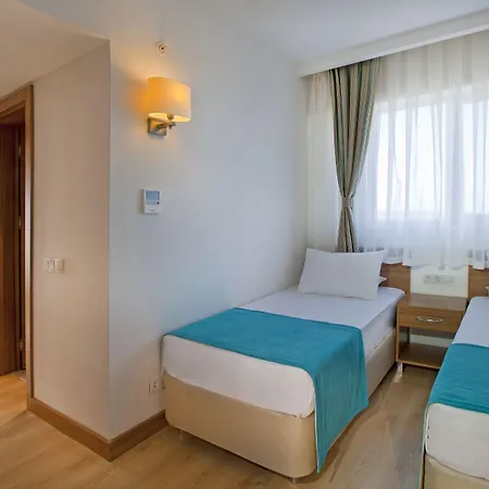 فندق لارا بارك جراند