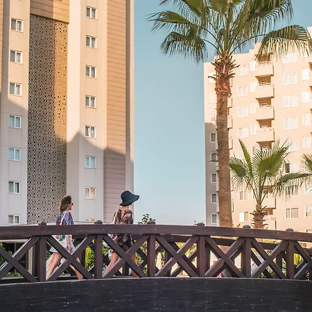 لارا بارك جراند 4* أنطاليا