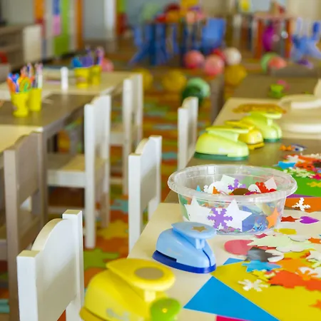 لارا بارك جراند