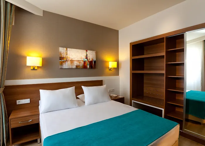 Hotel Grand Park Lara