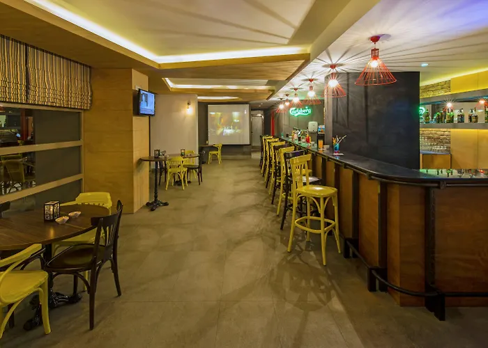 Ξενοδοχείο Grand Park Lara 4*