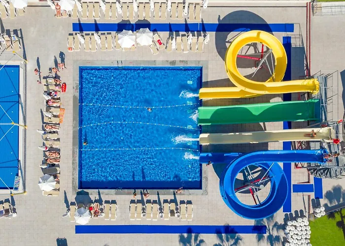 Ξενοδοχείο Grand Park Lara