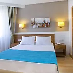 Grand Park Lara 4* Antalya