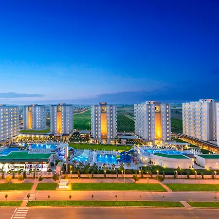 Grand Park Lara Hotel