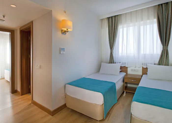 Otel Grand Park Lara