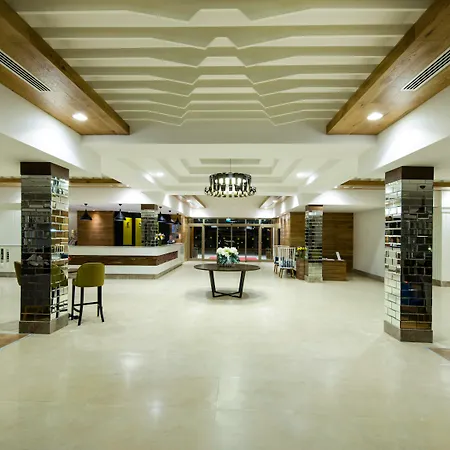 グランド パーク ララ ホテル アンタルヤ